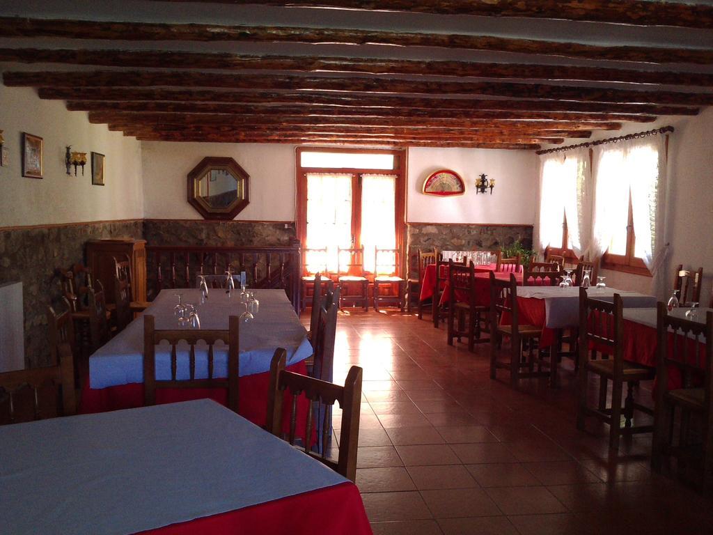 Pension Pallaruelo Saravillo Exterior foto
