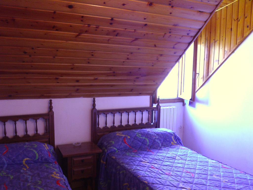 Pension Pallaruelo Saravillo Cameră foto
